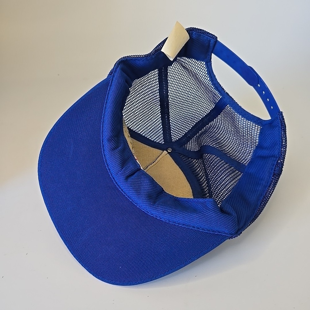 vintage 80s‎ WALT DISNEY WORLD SNAPBACK HAT scrambled eggs trucker mesh - Picture 3 of 4